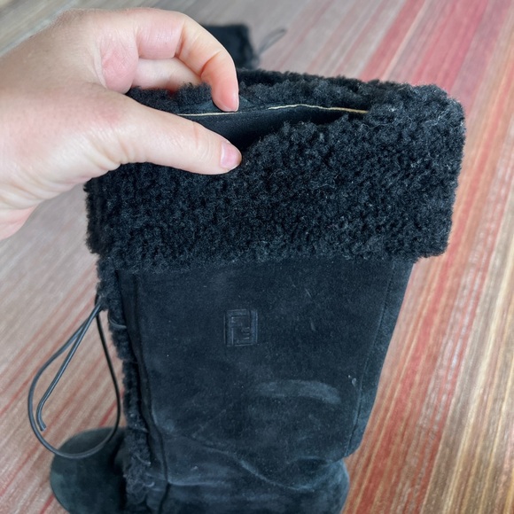 Fendi Suede Winter Boots with Shearling Top - Picture 5 of 13